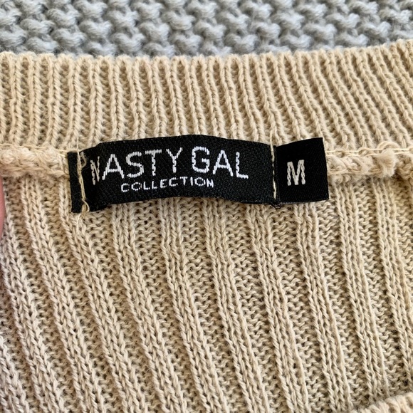 Nasty Gal Tan cropped sweater tank - Picture 3 of 3